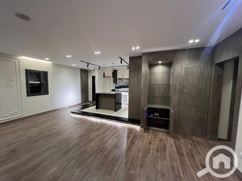 9 WhatsApp Image 2025-11-17 at 16.45. 48. jpeg