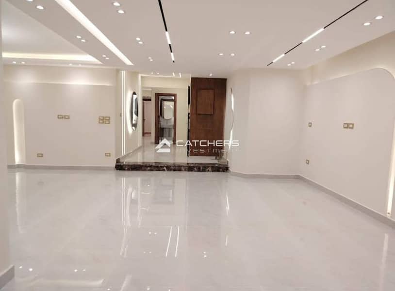 5 c3e5c95a-b358-4f5d-aa45-5e1de8524c92. jpeg