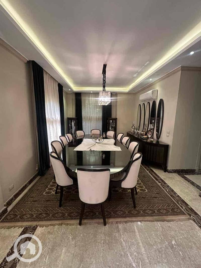 5 460bd34d-bec0-4a1c-b046-04e7c3d61c74. jpg