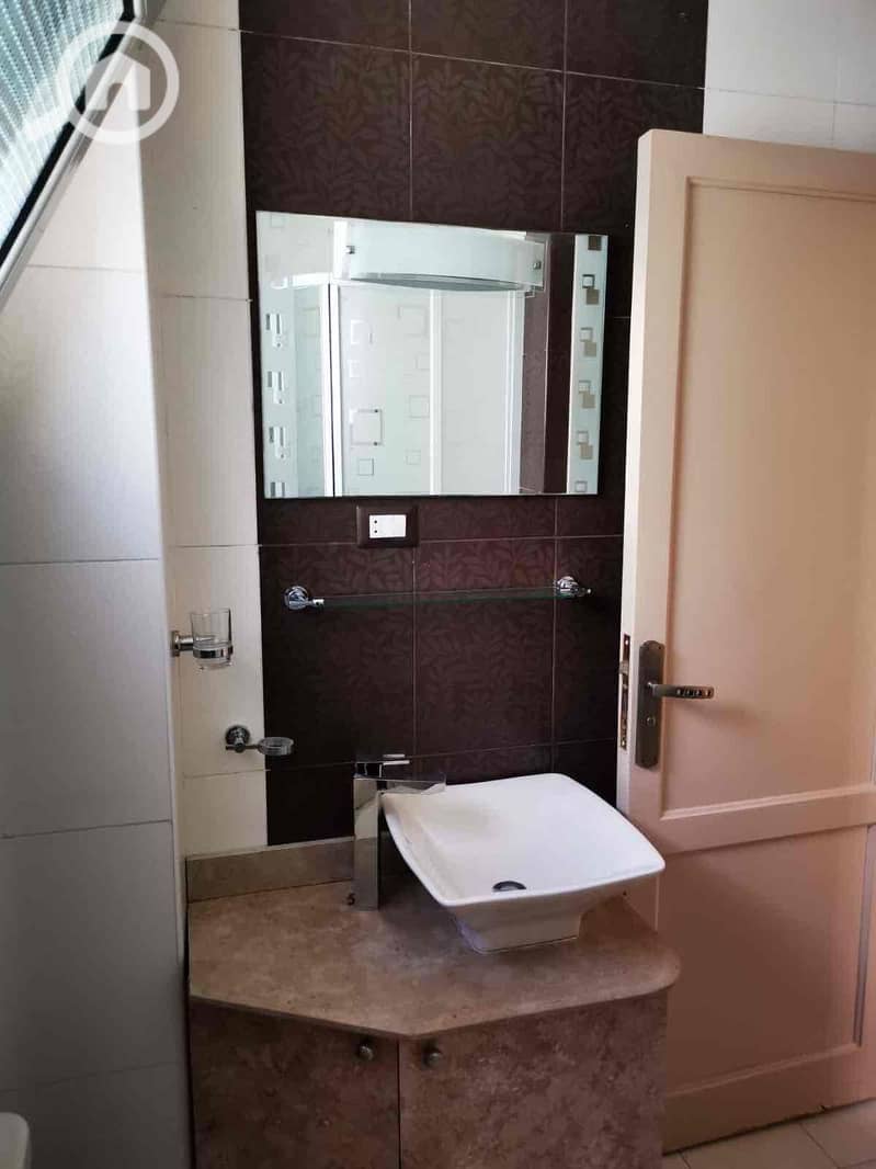 6 c13d2b61-8aca-4eb1-a19f-2d1a8317ef3c. jpg