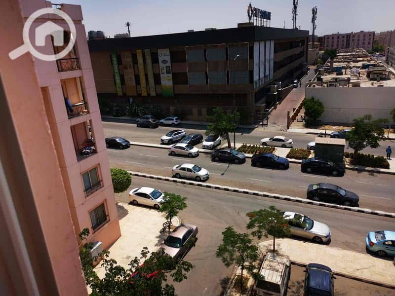 11 b4846e96-b2ba-4b61-96b5-fb8600052b8a. jpg