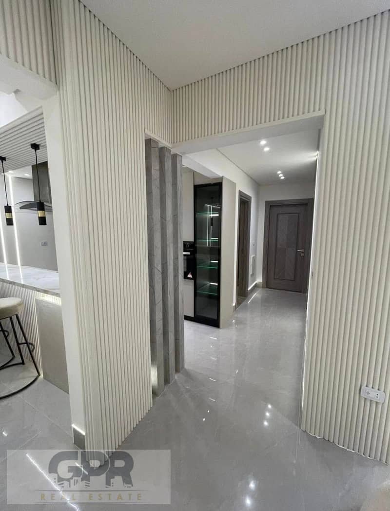 8 477445725_1181206850291803_4580273003956758227_n. jpg