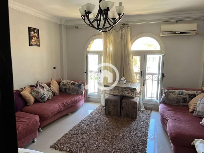 9 19027f46-6d43-4531-9604-0b57b2e15213. jpg