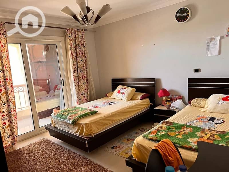 11 a5855497-0be2-42be-a8d7-89b27d08933a. jpg