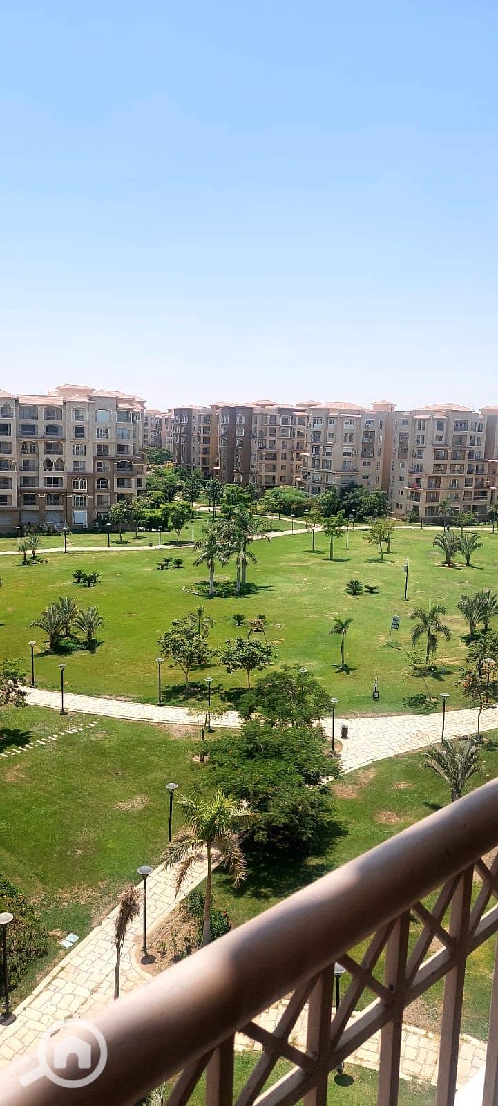 15 e78ef95d-0cd6-431e-84b0-3e0f2d01936e. jpg