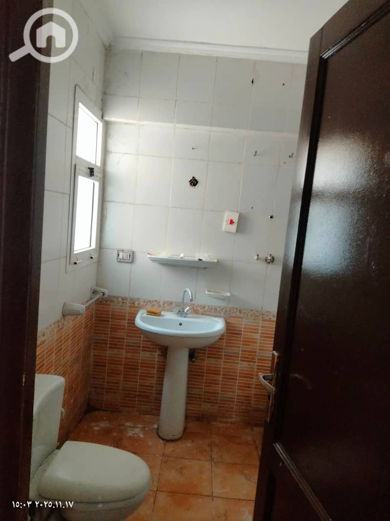 6 584552776_1146407837661019_6521791207242210886_n. jpg