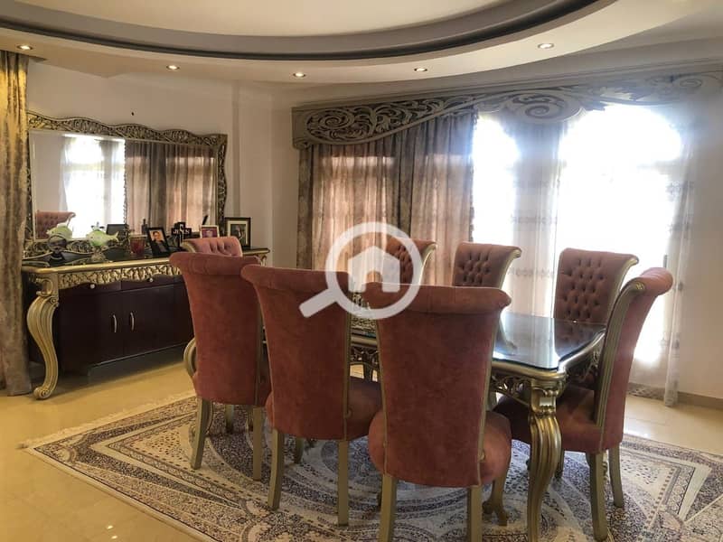 10 84a6aa70-7580-45e0-9a71-c103ab2a3424. jpg