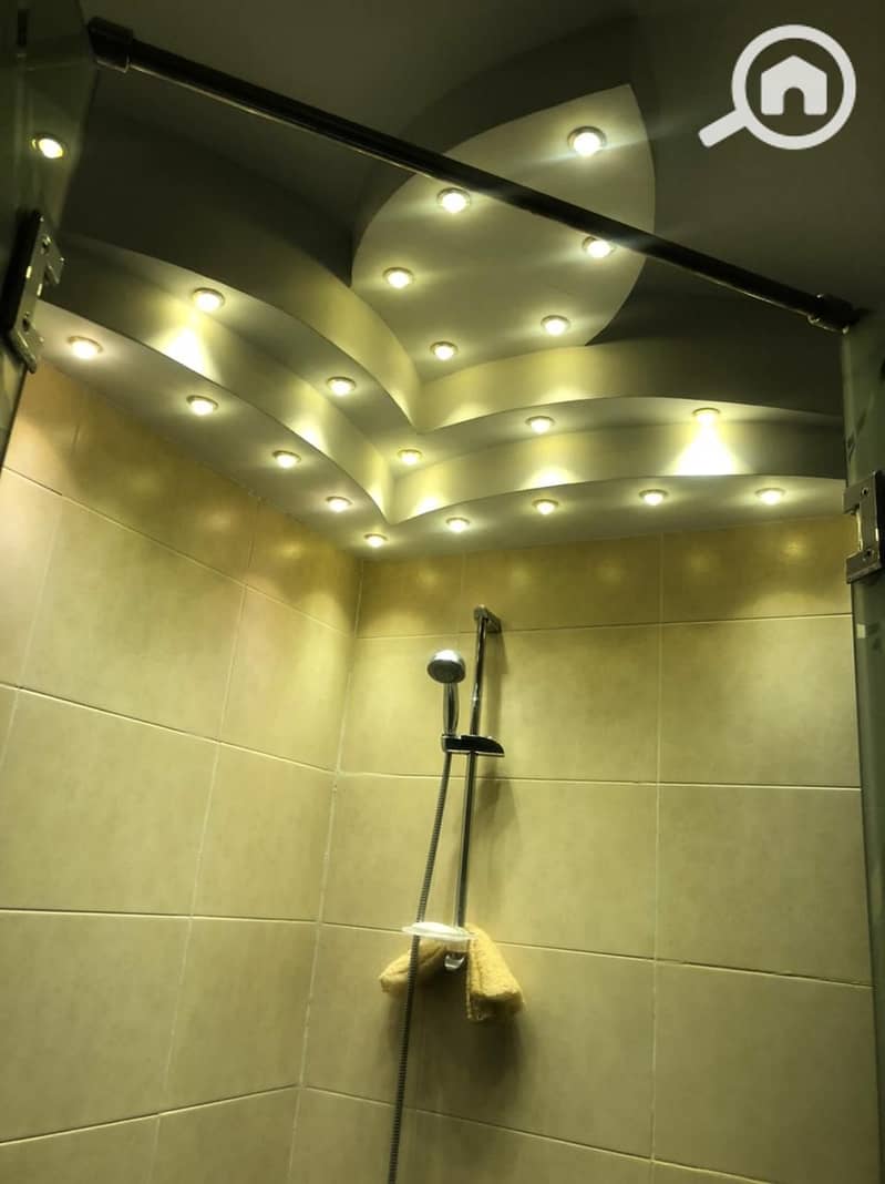 15 9c2a4a46-2d48-43b3-b9f4-32a40997c72e. jpg