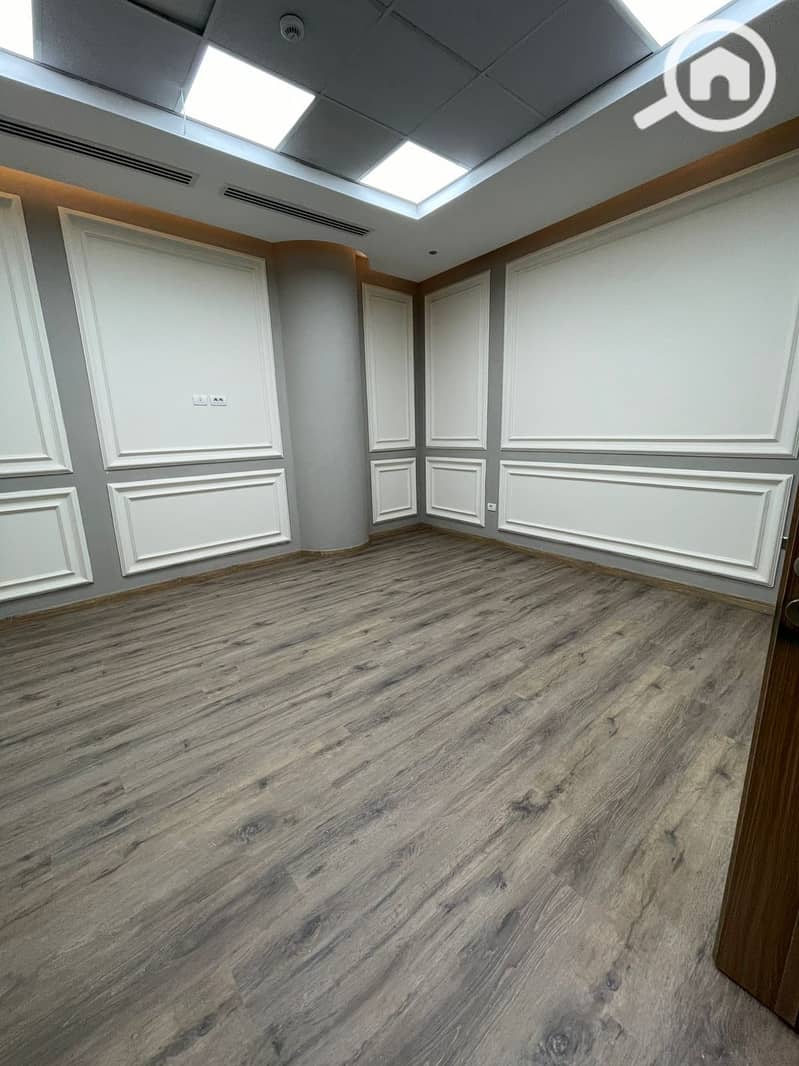 8 WhatsApp Image 2025-11-17 at 5.24. 21 PM (3). jpeg