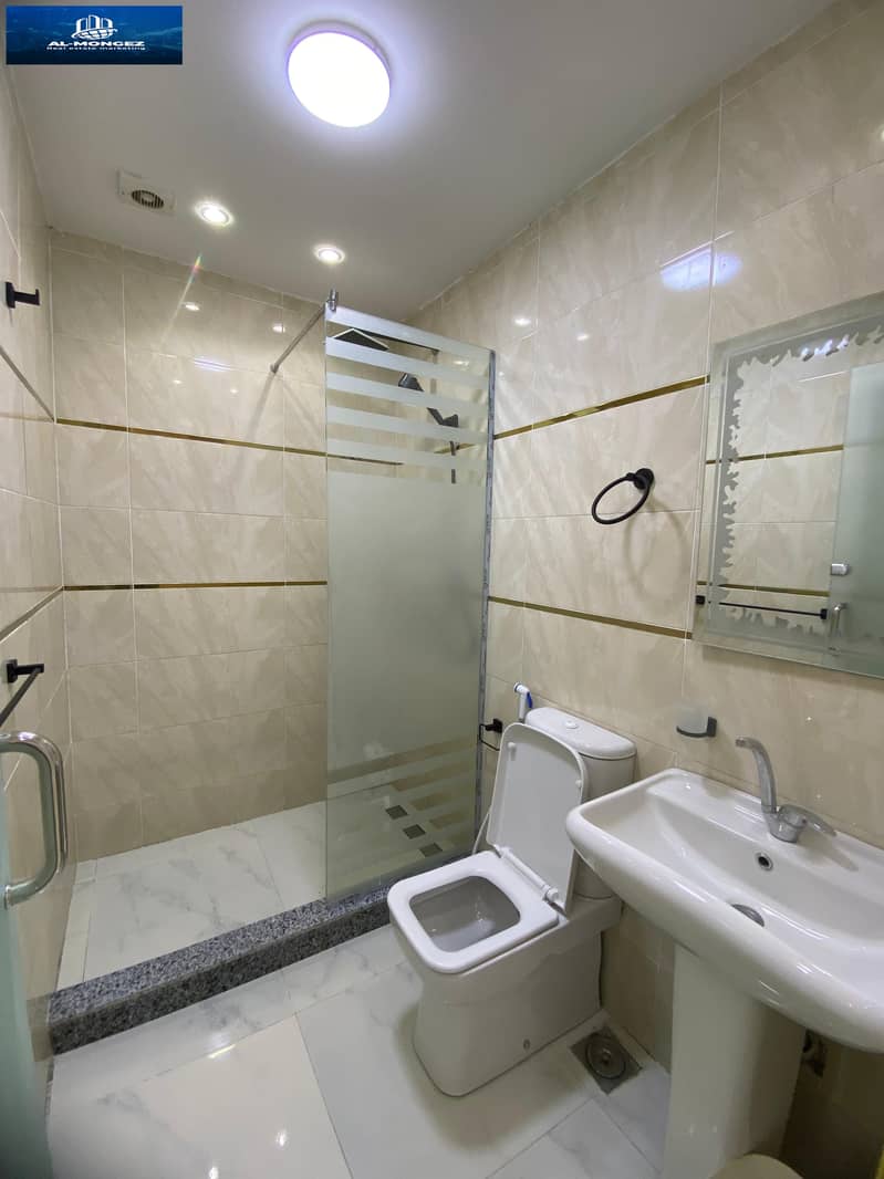 13 WhatsApp Image 2025-10-02 at 11.50. 38_24467fdf. jpg