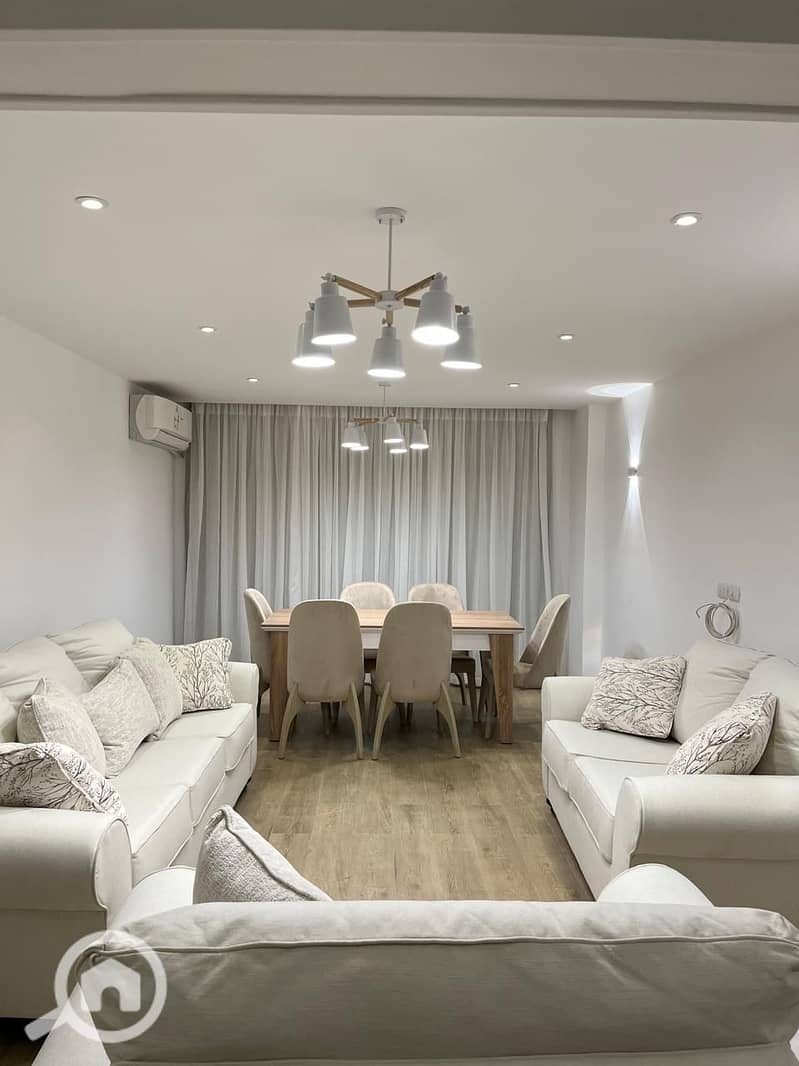 a63bb355-e7fc-4efd-969a-781e5c0bbd7b. jpeg