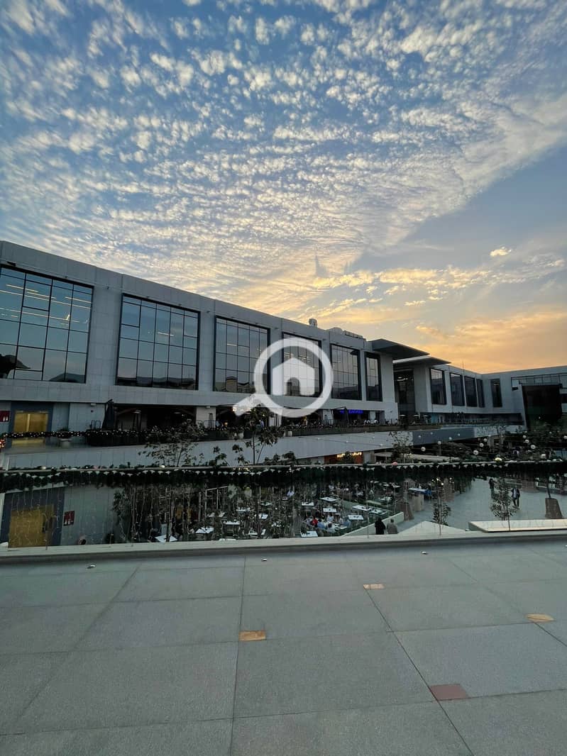 2 WhatsApp Image 2025-11-17 at 5.33. 41 PM. jpeg