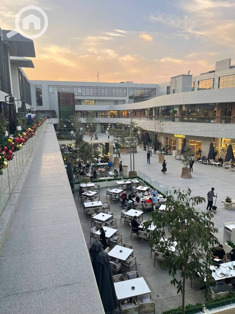 4 WhatsApp Image 2025-11-17 at 5.33. 48 PM. jpeg