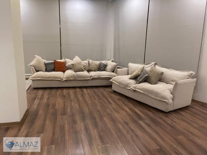 45 WhatsApp Image 2025-11-17 at 4.41. 24 PM. jpeg