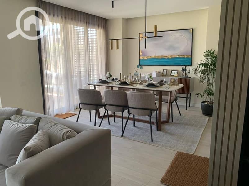 9 4ae5cd74-c98b-4e71-82e4-8df7fa8e316f. jpeg