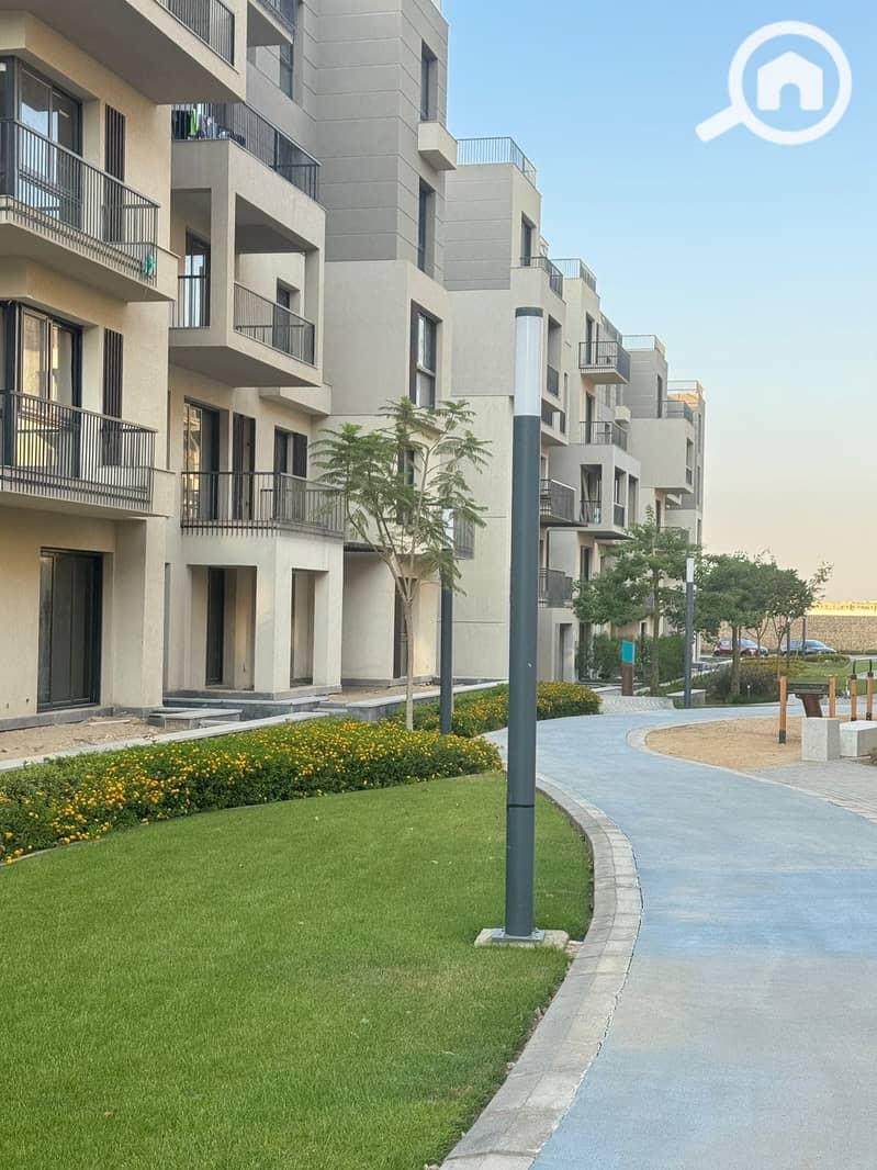 3 a633b8c2-341f-483d-98ea-59ed6765e1da. jpeg