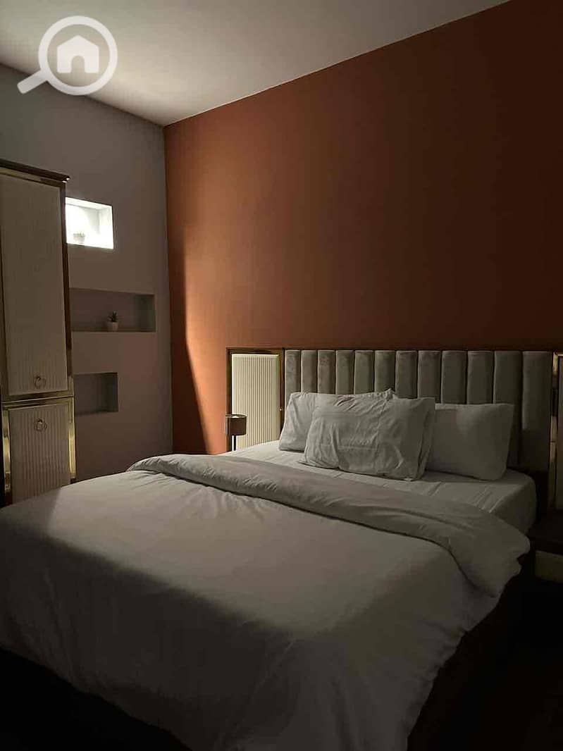 8 1c92b39a-ac60-460a-a35c-ebaf52ce8dc1. jpg