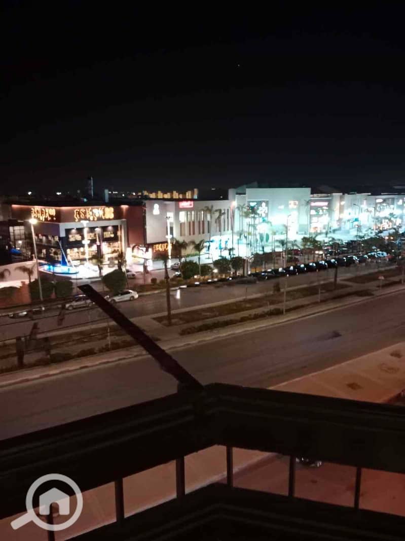 2 cdeb703d-a4a7-43ea-aa4b-0802a478fd66. jpg