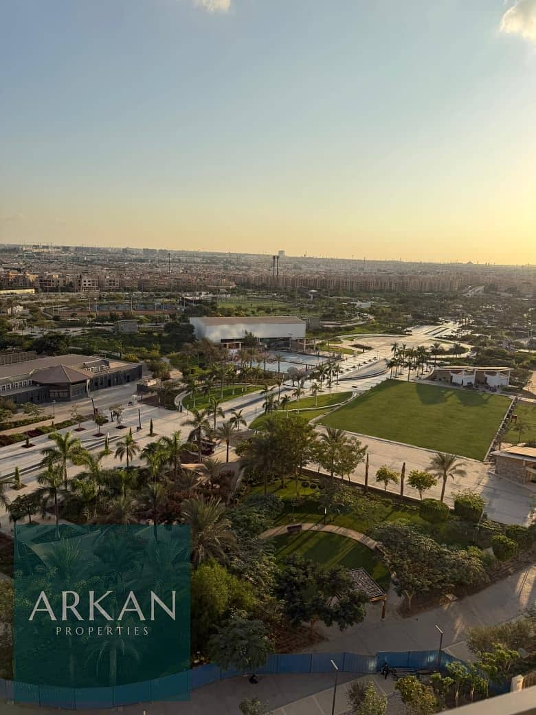 8 d8cad4fa-83bb-4070-a74b-8ecf70c4d0a9. jpg