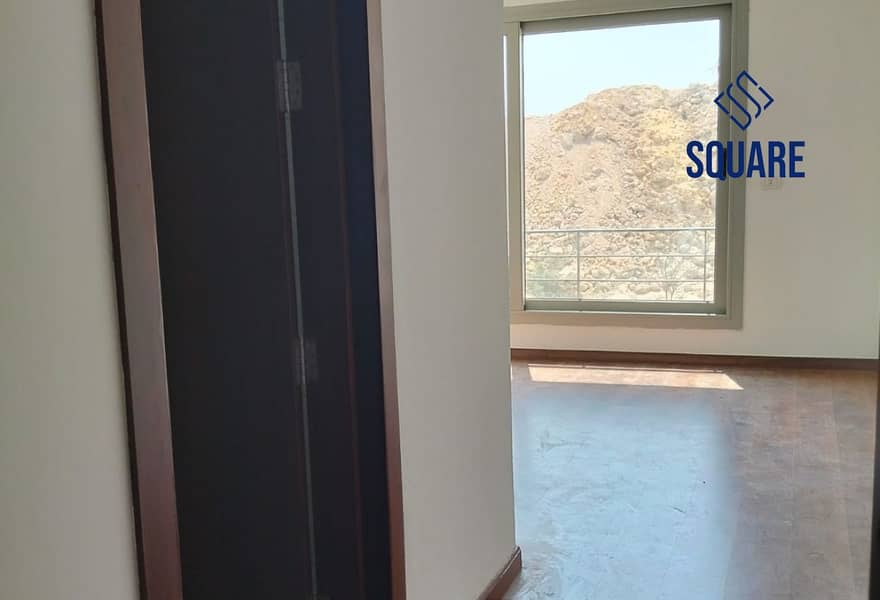 5 9d77278b-05e3-42e7-a5af-cb2246c0177e. jpg