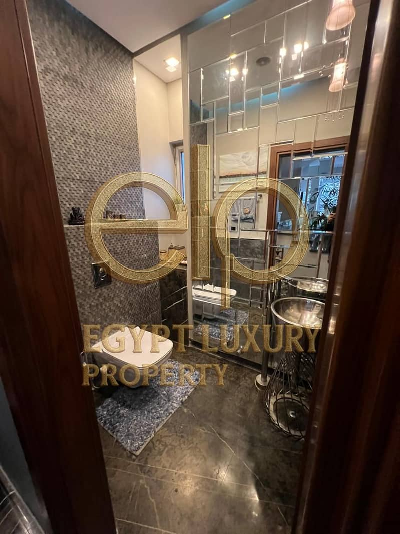 10 WhatsApp Image 2024-12-02 at 7.30. 54 PM. jpeg