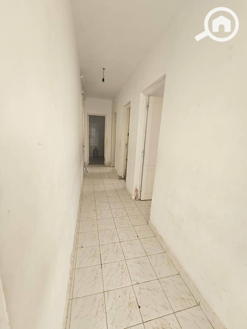 5 06567f0f-b151-40bf-b181-85b2a8d64655. jpeg