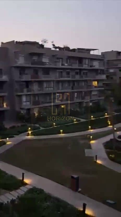 9 vlcsnap-2025-11-17-18h03m44s787. png