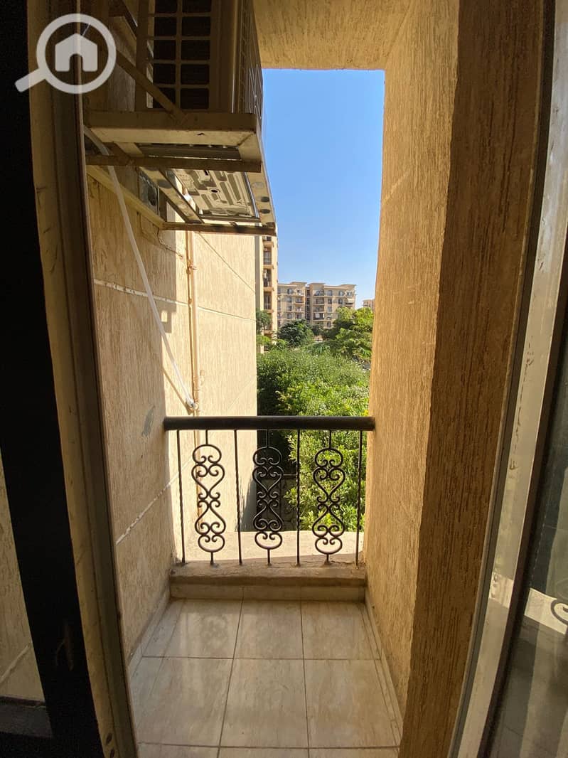 6 354f0c24-7371-443f-b4ca-781ea5c771e4. jpeg