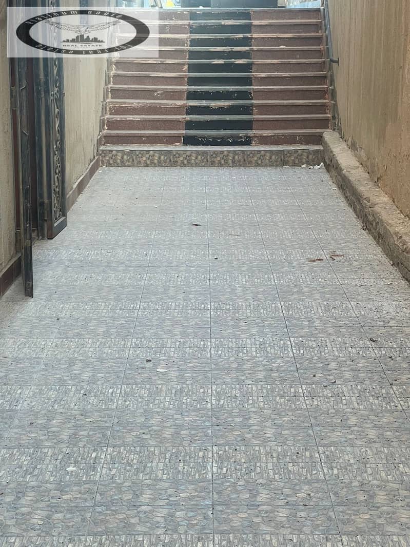 12 804a6291-7d6d-4ac0-81a5-1df934d10f8d. jpg