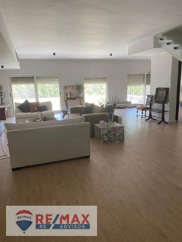 2 3200f18f-b89a-4623-8c12-c057b2a55f55. jpg