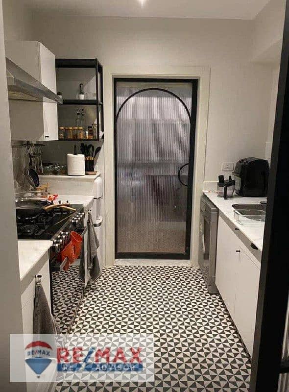 5 3162092b-809d-48a4-93ba-0d7c813a17e4. jpg