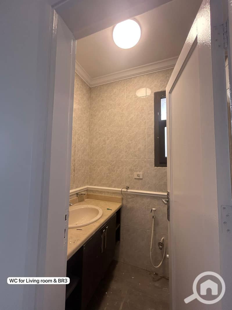 5 WhatsApp Image 2025-11-06 at 12.18. 27 PM (2). jpeg