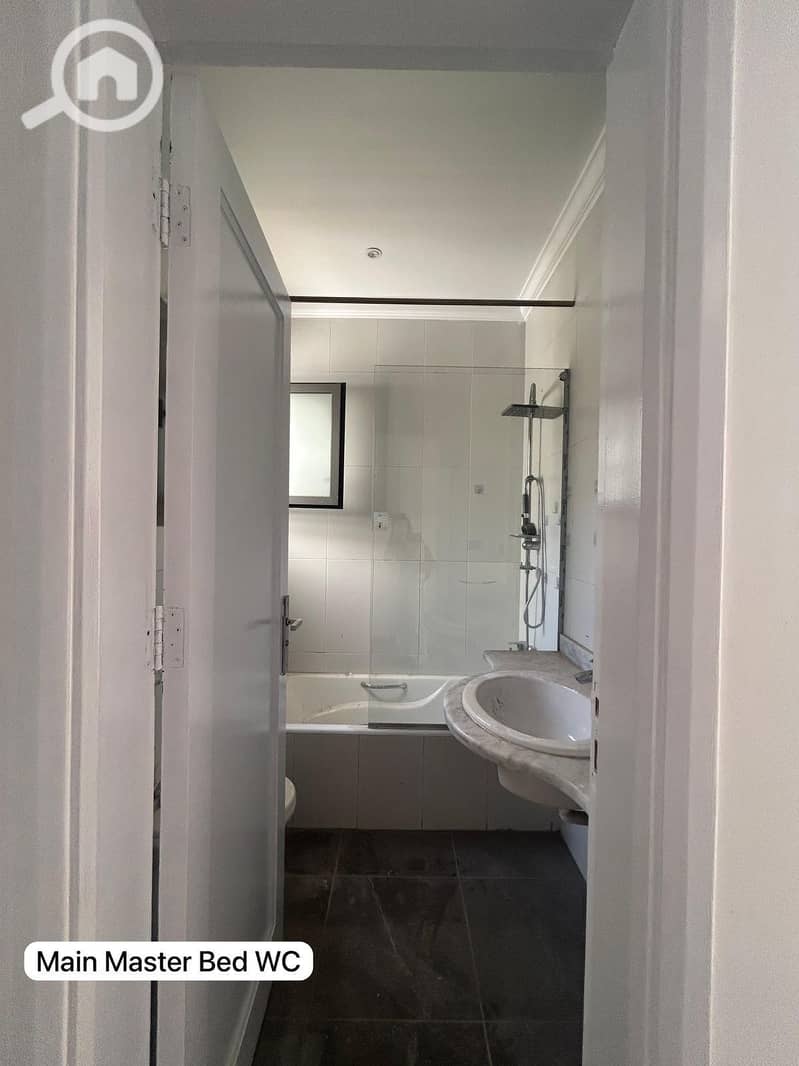 7 WhatsApp Image 2025-11-06 at 12.18. 28 PM (1). jpeg