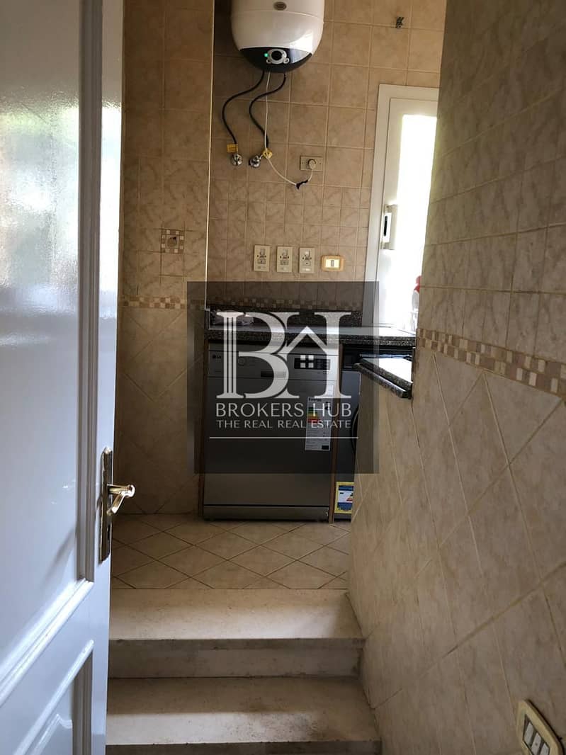 11 f99eaf71-a908-4551-a07f-25d054575030. jpeg