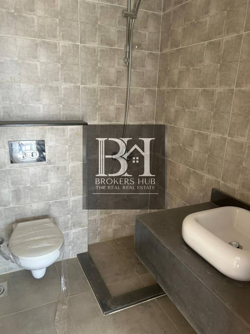 5 87594fe8-f4ee-4579-ac85-e573bb73779a. jpeg