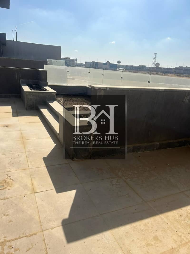 8 e00b07cc-abc6-4a44-a7d8-291ea83eb756. jpeg