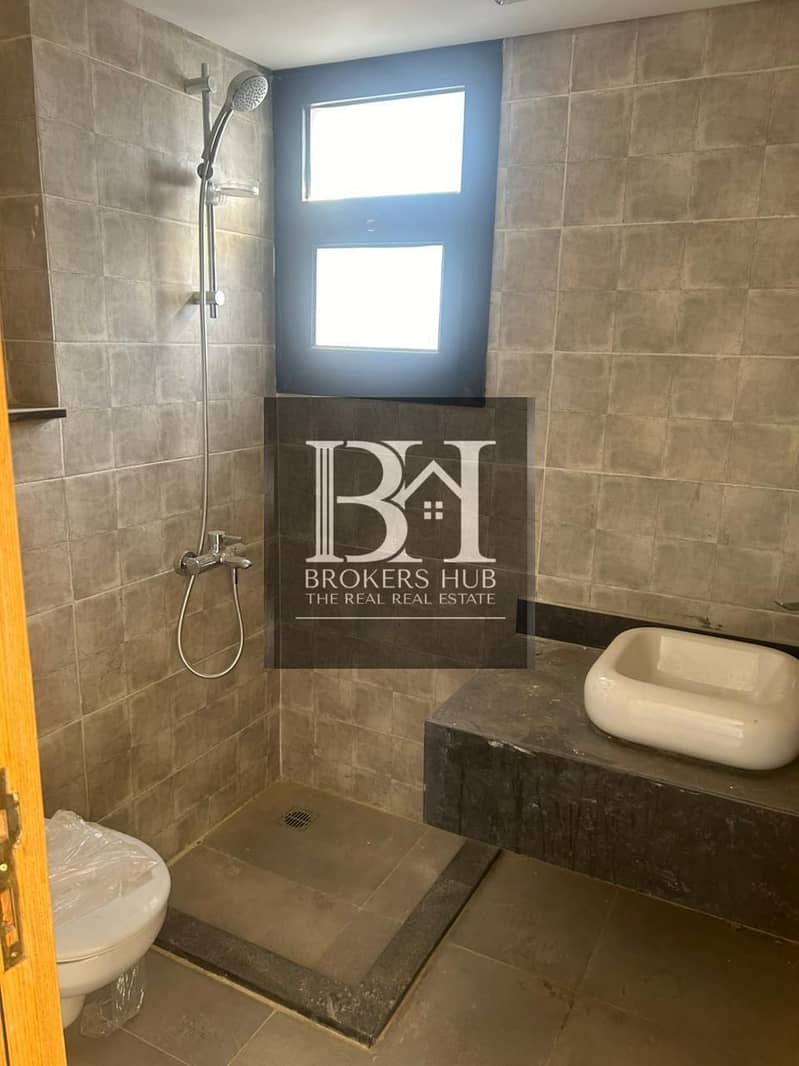 10 fbb40be4-3359-4492-9261-bdfbeed3af32. jpeg