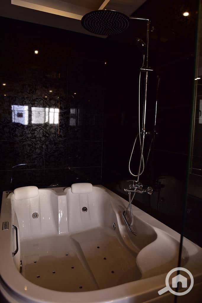 13 WhatsApp Image 2025-11-06 at 1.01. 52 PM (2). jpeg