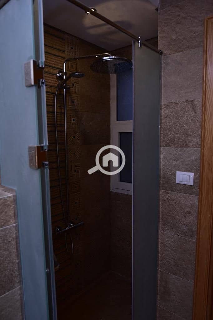 24 WhatsApp Image 2025-11-06 at 1.01. 56 PM. jpeg