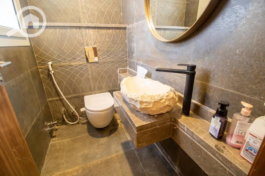 31 WhatsApp Image 2025-11-06 at 12.20. 41 PM. jpeg