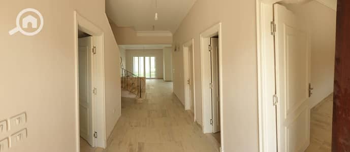 فیلا 5 غرف نوم للايجار في 6 أكتوبر، الجيزة - ec240e0b-c549-47b1-915f-e37dc76541c4. jpeg