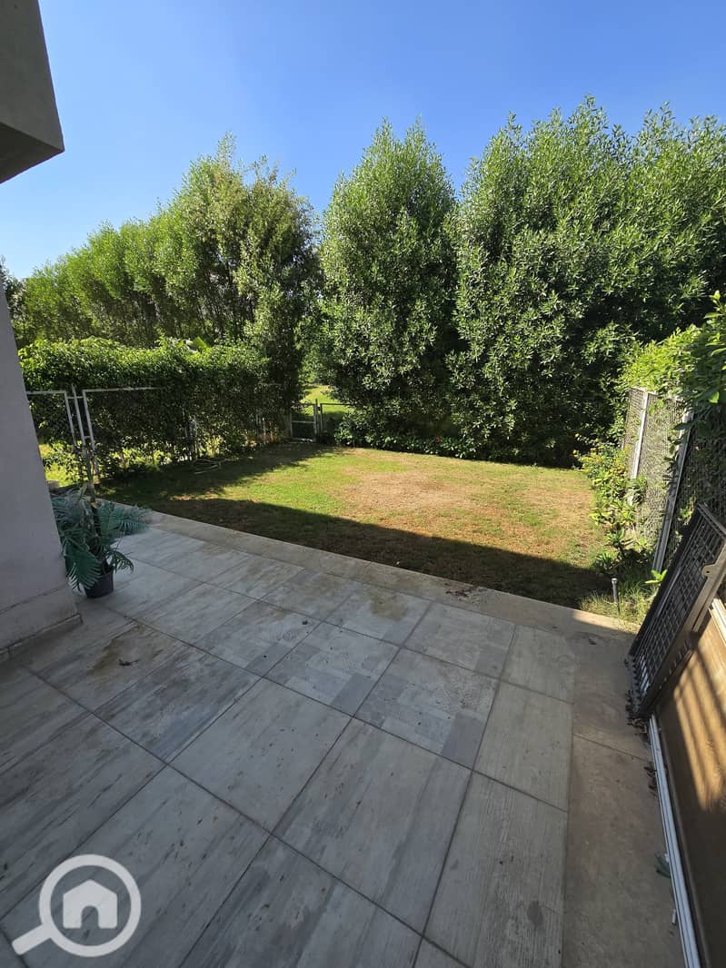 12 cadb34d3-a86a-43cf-9837-17171470799a. jpeg