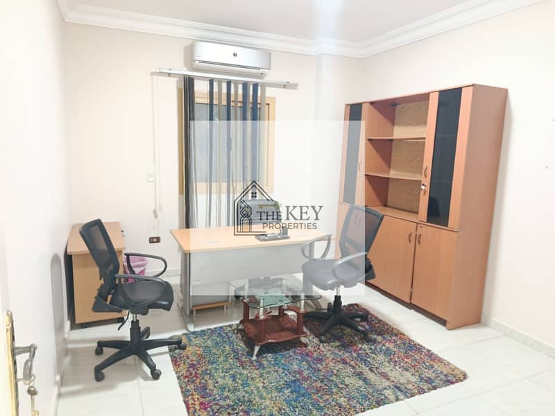 3 WhatsApp Image 2025-11-16 at 16.42. 22_0ad8cbb0. jpg