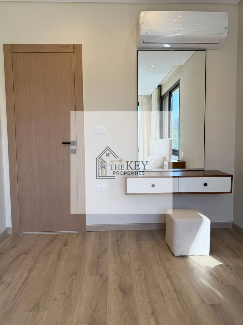 7 WhatsApp Image 2025-10-28 at 9.23. 00 PM (14). jpeg