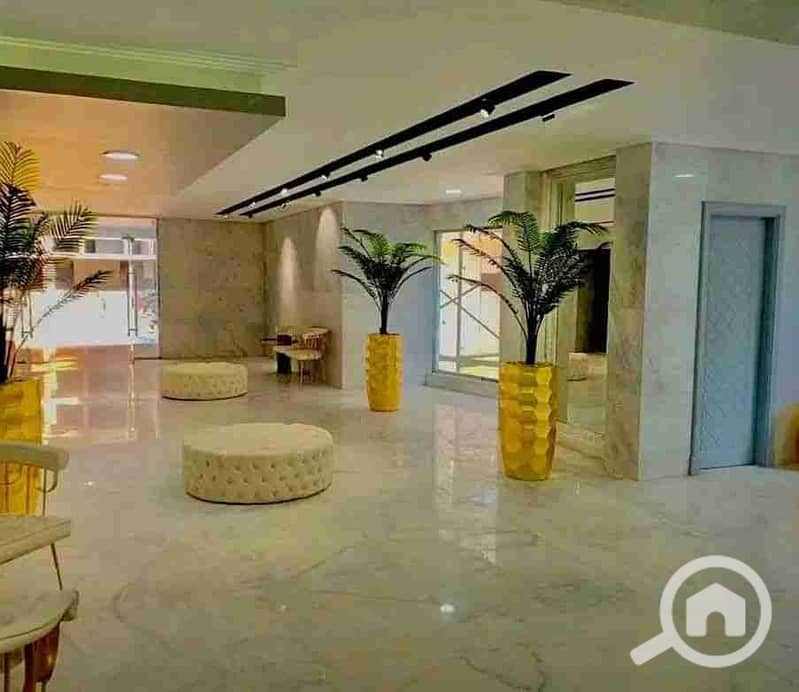 1000122979. jpg 1000122979. jpg