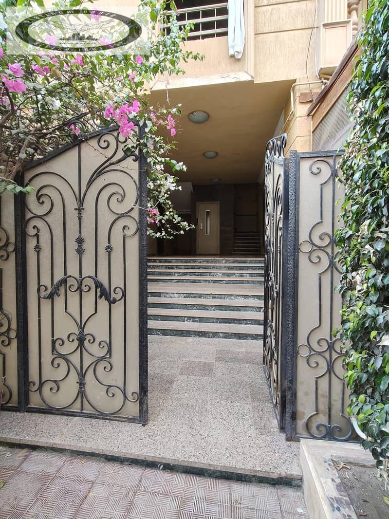 4 d3c099fc-fa3f-4bfc-889e-c4fa43a0c161. jpg