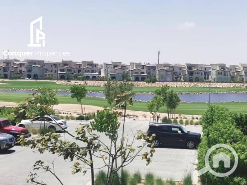 4 blanca logo 4. jpg