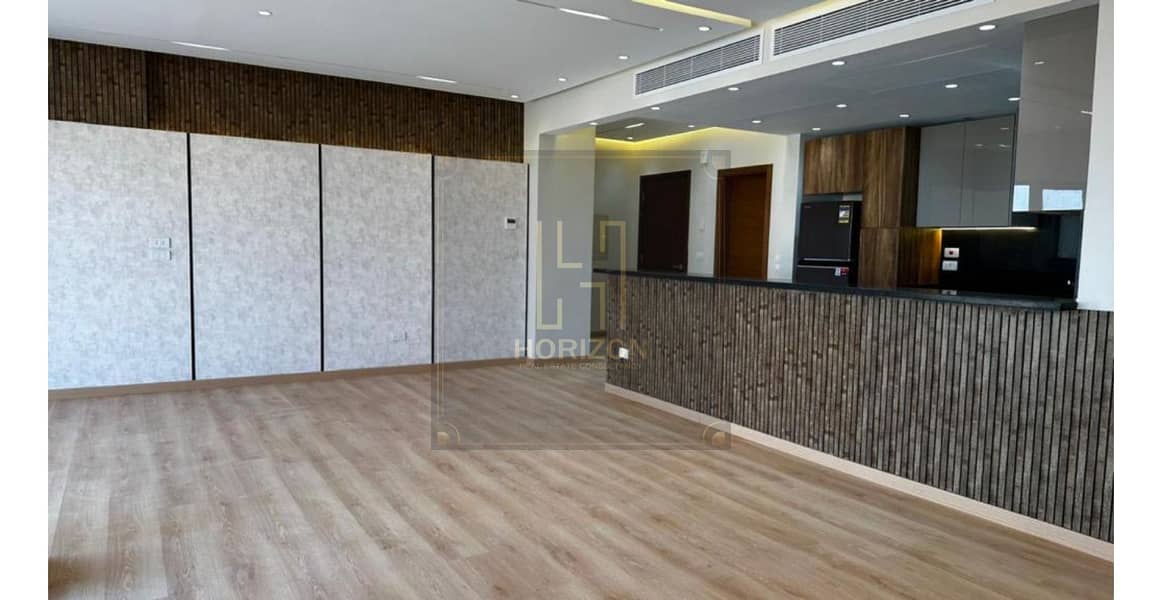 6 WhatsApp Image 2025-10-22 at 1.35. 00 PM (2). jpg