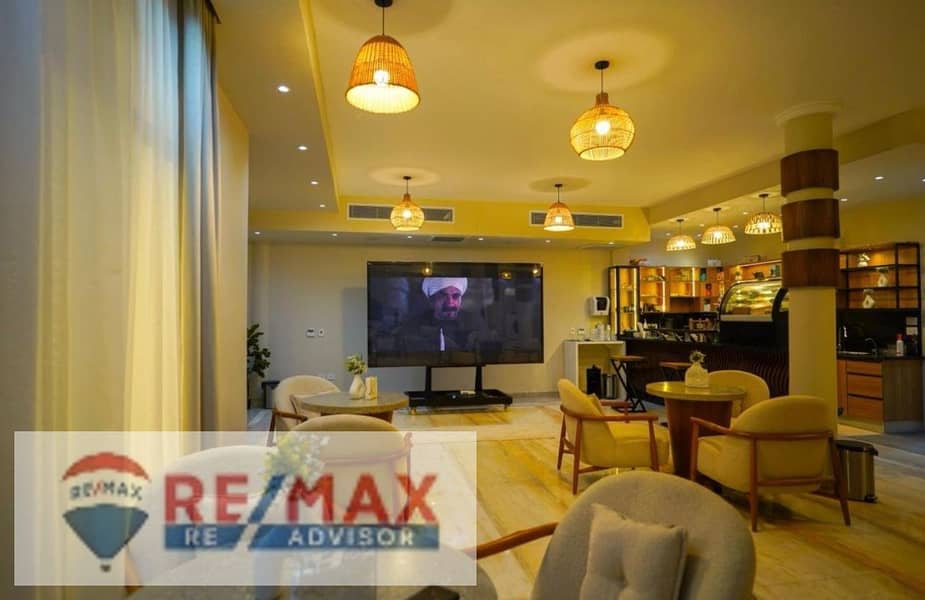 3 0ea65cfa-0103-4637-bacd-adba023e5c03. jpg