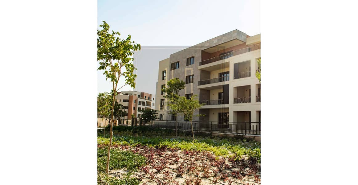 6 c5369a3ed629437cbdb9e1ad4032daeeDSq599. jpg